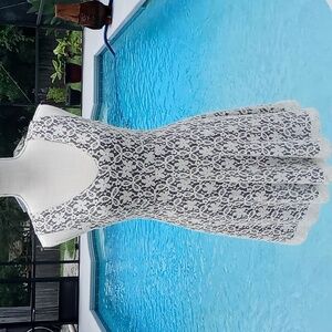 Monteau Women's Sleeveless Lace Fit & Flare Dress Cream/Black Size Small